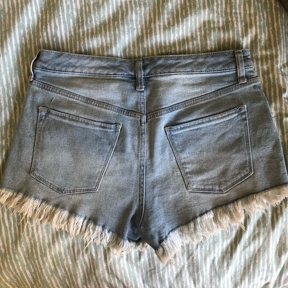 Mossimo embroidered high waist boyfriend shorts - Picture 2 of 3